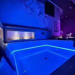 La Corte Degli Spada - Borgo Antico Del Salento Bed & Breakfast 4*
