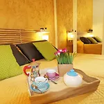 Bed & Breakfast La Corte Degli Spada - Borgo Antico Del Salento Mesagne