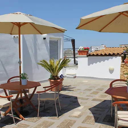 La Corte Degli Spada - Borgo Antico Del Salento 4*