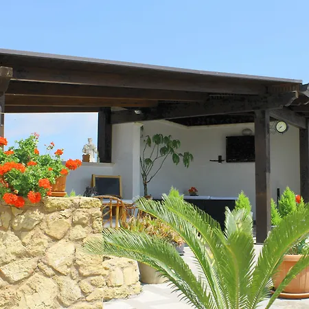 La Corte Degli Spada - Borgo Antico Del Salento Bed & Breakfast Mesagne