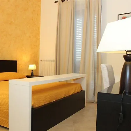 La Corte Degli Spada - Borgo Antico Del Salento מסניה