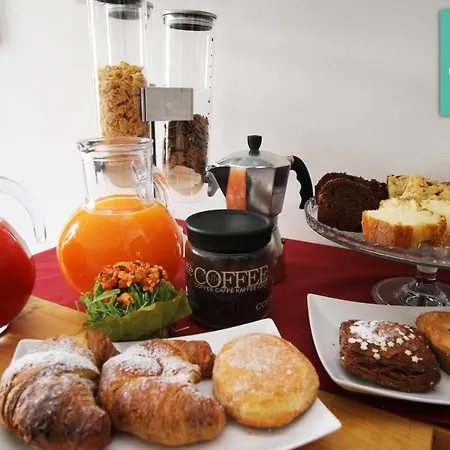 לינה וארוחת בוקר La Corte Degli Spada - Borgo Antico Del Salento