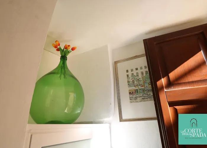 La Corte Degli Spada - Borgo Antico Del Salento Bed & Breakfast
