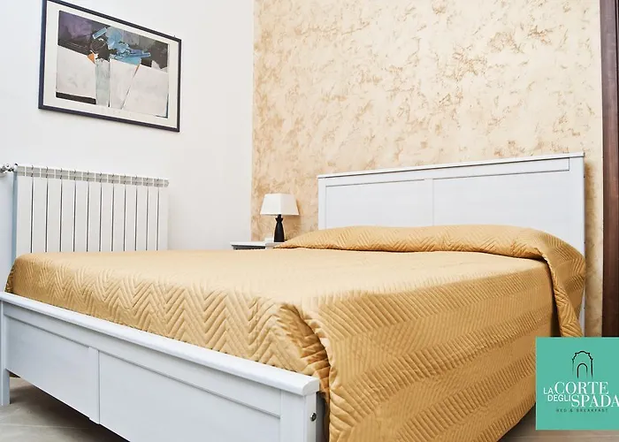 La Corte Degli Spada - Borgo Antico Del Salento Bed & Breakfast