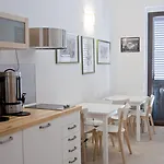 La Corte Degli Spada - Borgo Antico Del Salento לינה וארוחת בוקר