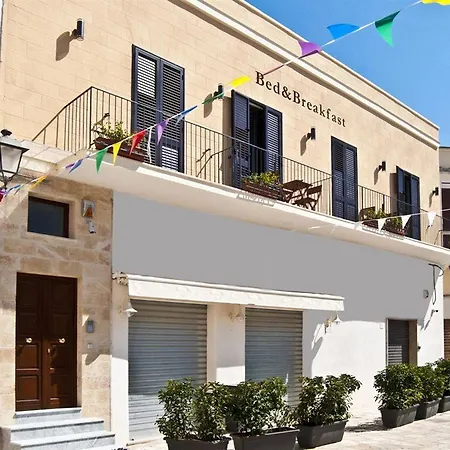 Frühstückspension La Corte Degli Spada - Borgo Antico Del Salento 3*
