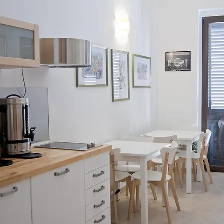Frühstückspension La Corte Degli Spada - Borgo Antico Del Salento 3*